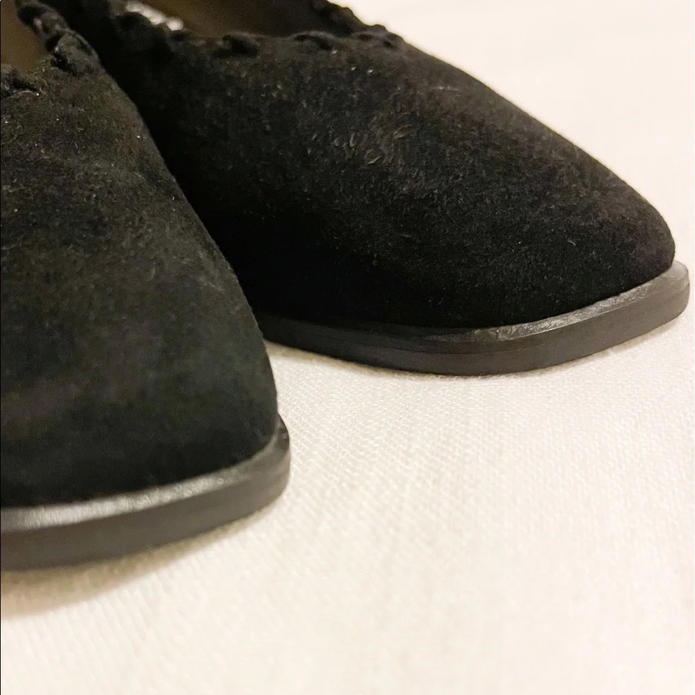 Stuart Weitzman Bixby Black Suede Cross Stitching Block Heel Shoe - Picture 5 of 8